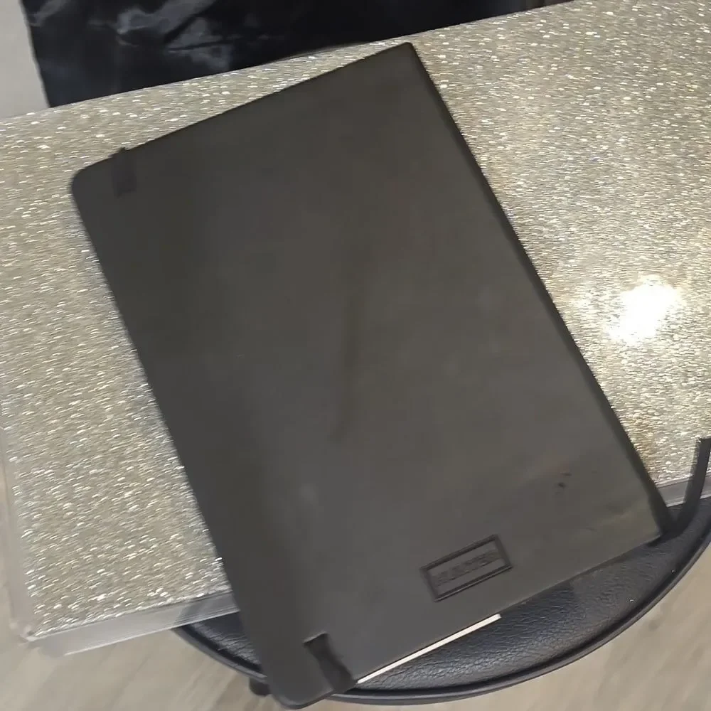 Hunter ‎ Casebound Notebook- Black